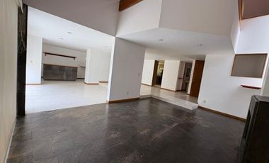 Casa en renta en coto privado - Prados del Campestre