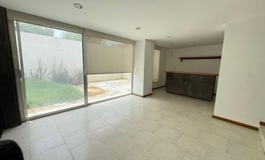 Casa en renta en coto privado - Prados del Campestre