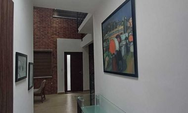 Casa Semi-amueblada en RENTA