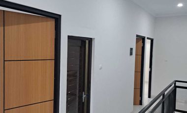 Rumah baru minimalis modern 2 lantai di Wirobrajan dekat Malioboro
