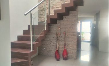 Casa AMUEBLADA en 🦆 Casa Fuerte Residencial