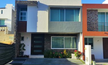 Casa AMUEBLADA en 🦆 Casa Fuerte Residencial