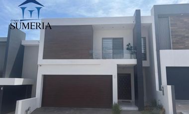¡Oportunidad única! Casa residencial en venta dentro de fraccionamiento TORRALBA