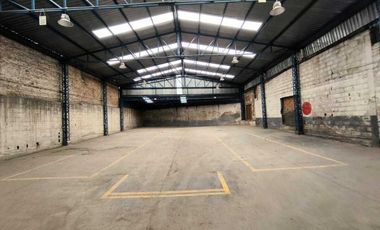 Bodega Comercial de 1,841 m2 en Renta Ubicada en la Glorieta Niños Héroes, GDL