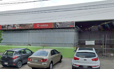 Bodega Comercial  con Local en Renta de 2,699m2 Ubicada en Av. Niños Héroes, GDL