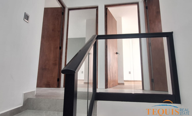 Casa en Venta de Dos Plantas en San Juan del Río Qro
