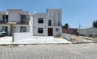 Preventa de casa con cuatro recamaras,  terraza y jardín en Tlaxcala