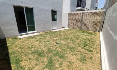 Preventa de casa con cuatro recamaras,  terraza y jardín en Tlaxcala