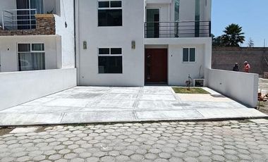 Preventa de casa con cuatro recamaras,  terraza y jardín en Tlaxcala