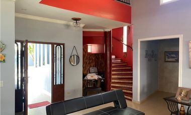 CHAME / NUEVA GORGONA  / 1,000M / 5 HABITACIONES / 4 BAÑOS