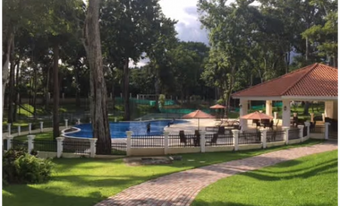 CLAYTON / CAMINO DE CRUCES / 1000M / 4 HABITACION / TERRAZA / PISCINA