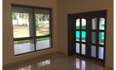 CLAYTON / CAMINO DE CRUCES / 1000M / 4 HABITACION / TERRAZA / PISCINA