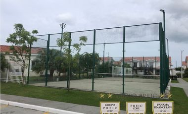 Alquiler de Casa Modelos Marsella Remodelada 4 hab  Reserva Versalles