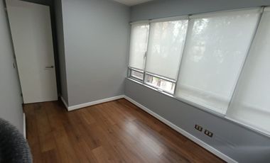 Ofc 3 privados, recepción y estacionamiento, Metro C. Colón