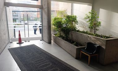 Ofc 3 privados, recepción y estacionamiento, Metro C. Colón