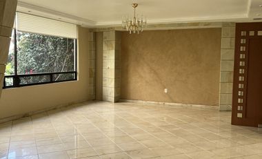 CASA EN VENTA EN PARQUES DE LA HERRADURA