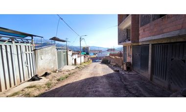 VENDO LOTE/CASA DE 248 M2 EN SENCCA CUSCO PERU