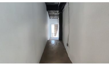 Vendo local/Bodega en Envigado sector Guanteros, 2 pisos mas 2 sótanos