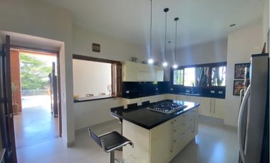 VENDO CASA CAMPETRE EN MALABAR  A 15 MINUTOS DE PEREIRA