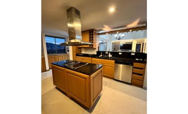 Apartamento en venta en el Poblado Medellín