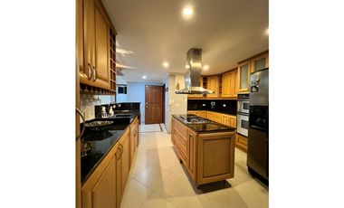 Apartamento en venta en el Poblado Medellín