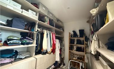 Casa moderna en unidad cerrada en El Retiro [cm]