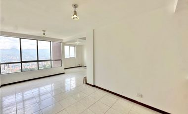 Apartamento Duplex en venta en Altos Del Poblado