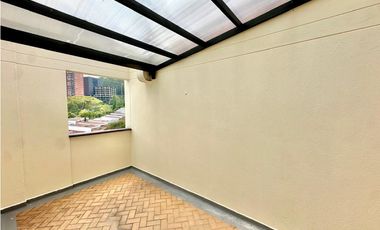 Apartamento Duplex en venta en Altos Del Poblado
