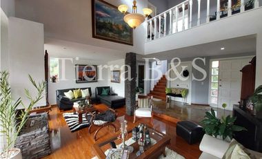 VENTA CASA SAN JOSE DE BAVARIA $1'630 MILL