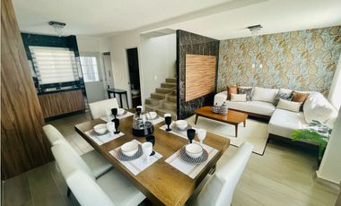 CASA EN VENTA AL SUR CARRETERA PACHUCA- MEXICO