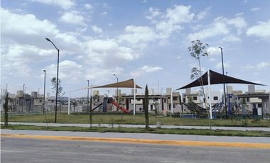 CASA EN VENTA AL SUR CARRETERA PACHUCA- MEXICO