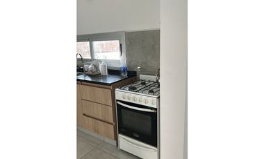 SE VENDE DTO DE 1 DORMITORIO EN FREAK YRIGOYEN
