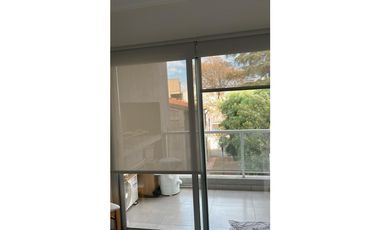 SE VENDE DTO DE 1 DORMITORIO EN FREAK YRIGOYEN