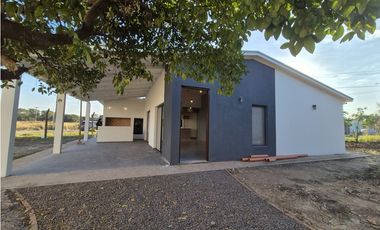 Casa 2 dormitorios a estrenar APTA CREDITO!