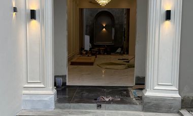 RUMAH MODERN CLASSIC JAGAKARSA JAKARTA SELATAN