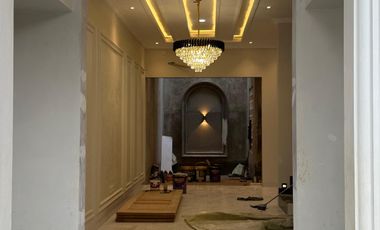 RUMAH MODERN CLASSIC JAGAKARSA JAKARTA SELATAN