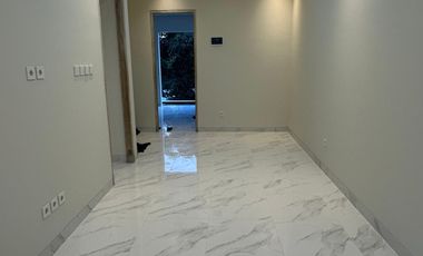 RUMAH MODERN CLASSIC JAGAKARSA JAKARTA SELATAN