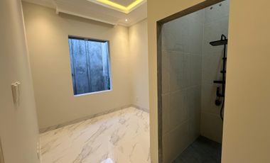 RUMAH MODERN CLASSIC JAGAKARSA JAKARTA SELATAN