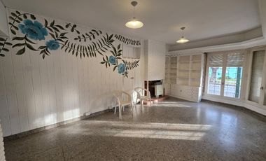 Chalet en venta en Burzaco Oeste