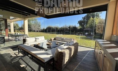 Casa en Venta en Chicureo / Piedra Roja