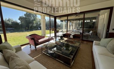 Casa en Venta en Chicureo / Piedra Roja