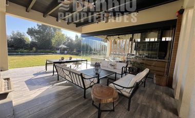 Casa en Venta en Chicureo / Piedra Roja