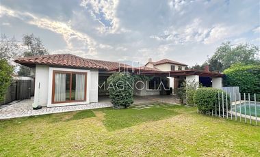 Casa en Arriendo en PIEDRA ROJA