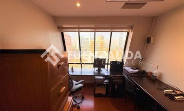 Oficina en Venta en El Bosque Norte/ MUT