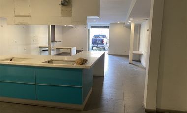 Local Comercial en Arriendo en Los Cobres de Vitacura