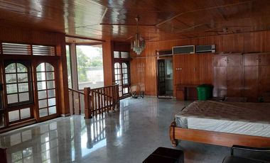 DIJUAL RUMAH DIPONEGORO SURABAYA RON.A2401