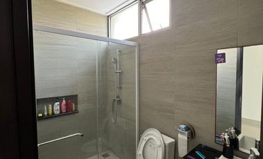 DISEWAKAN RUMAH 10X15 DI PANTAI INDAH KAPUK, PIK