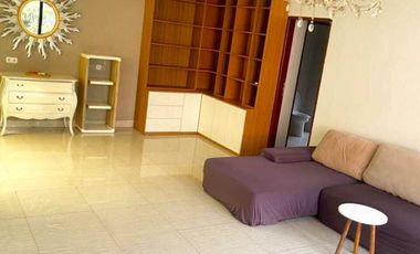 DISEWAKAN RUMAH MEWAH MEZZANINE 3,5  LANTAI + ROOFTOP Kawasan Kemang