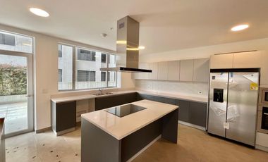 Venta Duplex de Lujo fc Gonzales Suarez US$ 550000