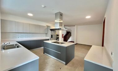 Venta Duplex de Lujo fc Gonzales Suarez US$ 550000